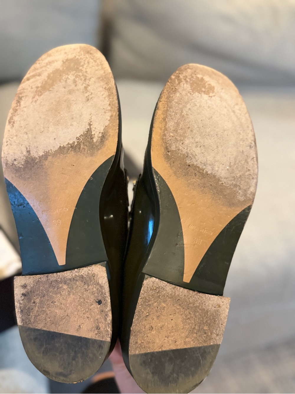 CHANEL shiny calfskin loafers- dark green - Picture 6 of 6
